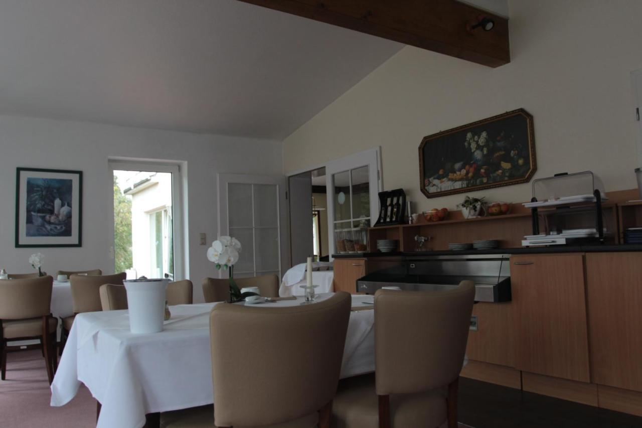 Hotel Linden Knüllwald エクステリア 写真